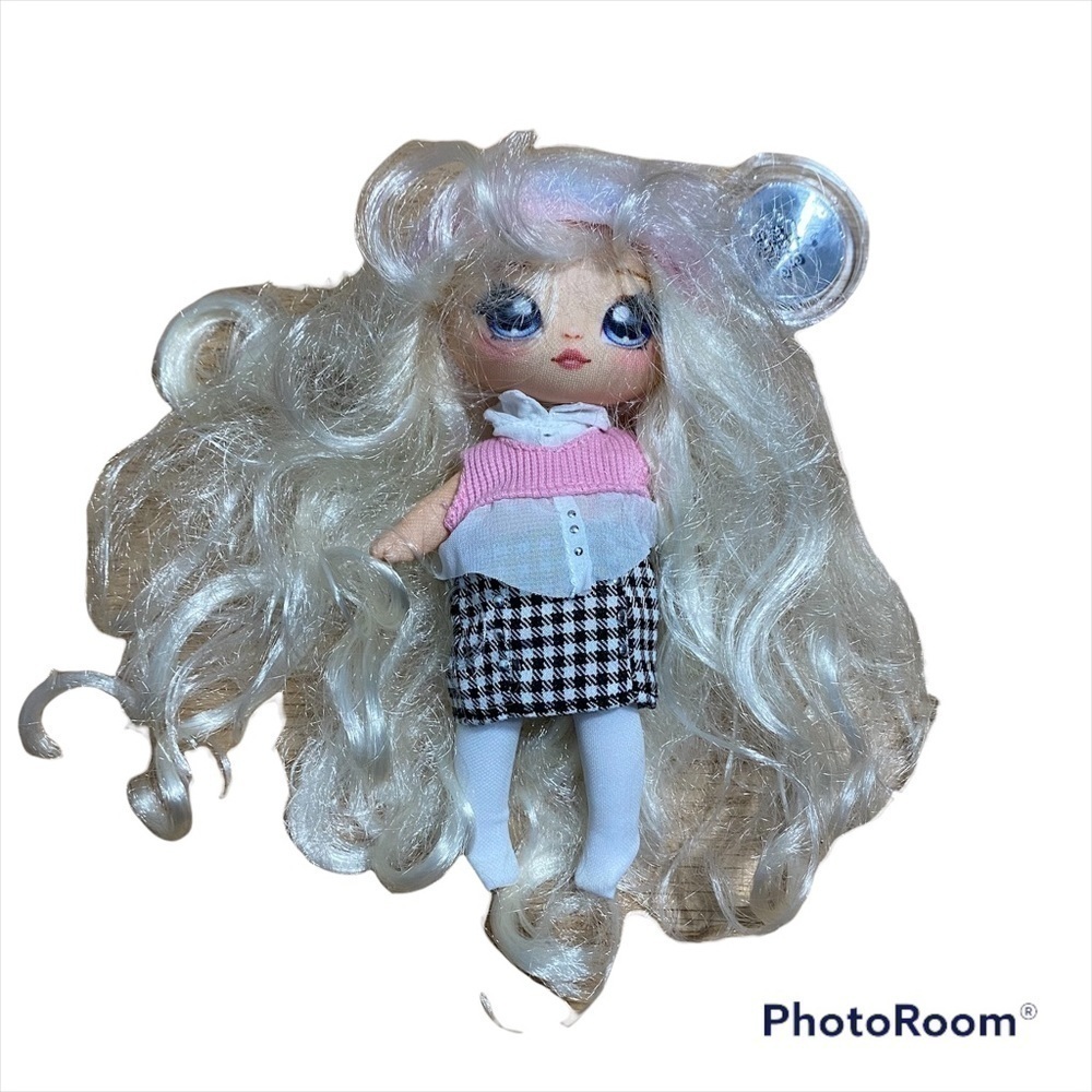 Na Na Na Surprise Paula Purrfect Cat Series 4 Doll NWT